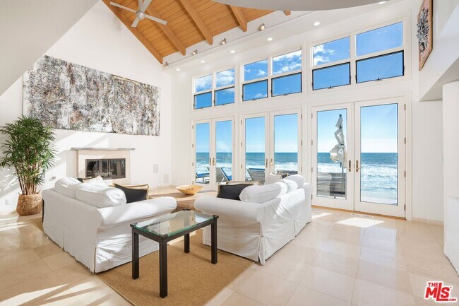 Photo - 24456 Malibu Rd