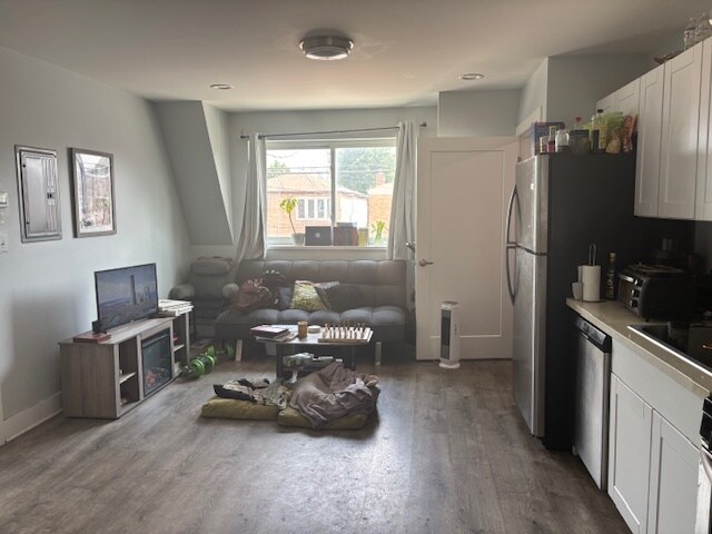 Photo - 5637 W 63rd St Unidad CH-2