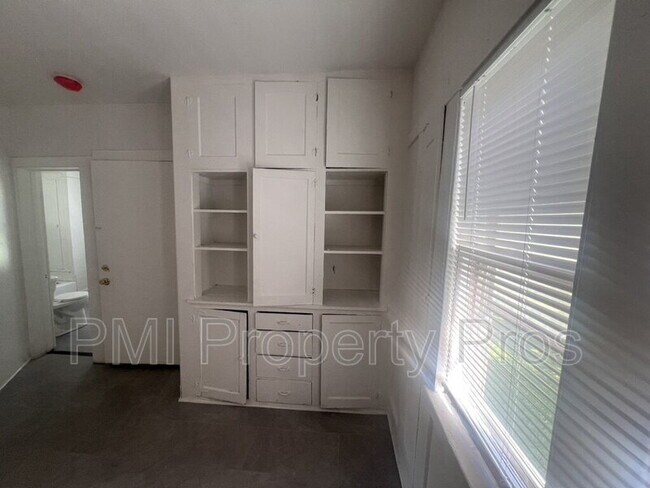 Photo - 3138 N 11th St