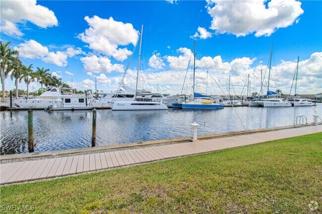 Building Photo - 317 Sunrise Cay Unit 103 Rental