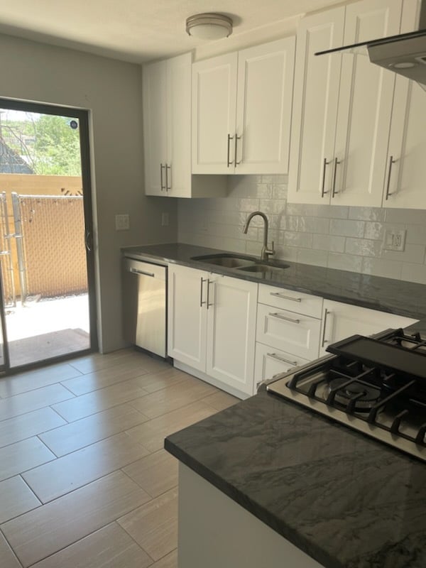 Building Photo - 350 N Silverbell Rd Unit Sunset Foothills