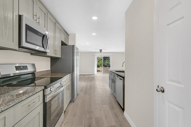 Photo - 2304 Fox Hollow Dr