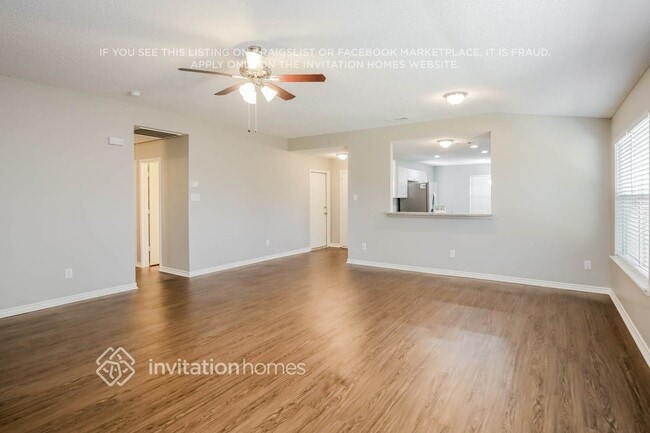 Photo - 645 Spillway Dr