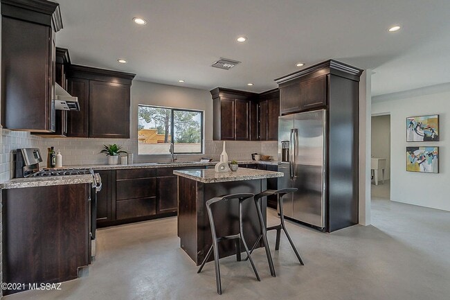 Photo - 2225 E Fort Lowell Rd