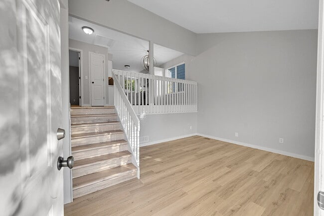 Photo - $2,495.00, 3 Bed, 2 bath located in Brighton. Unidad 472 North 21st Ave