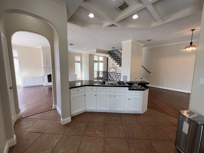1304 Dart St Unit A