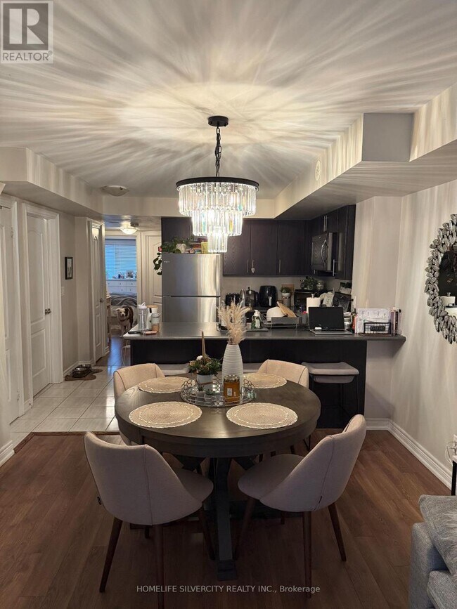 Photo - 2 Dunsheath Wy