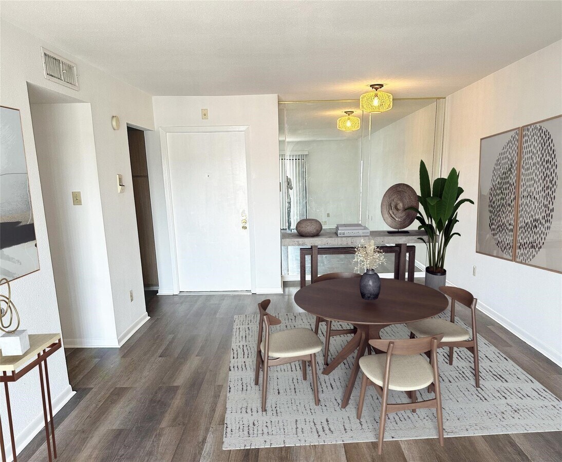 Photo - 2824 S Bartell Dr Unit 35