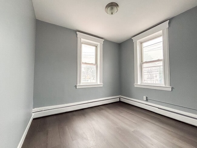 289-291 12Th Ave