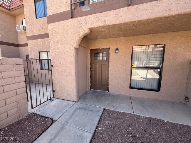 Building Photo - 4300 N Lamont St Unit 278 Rental