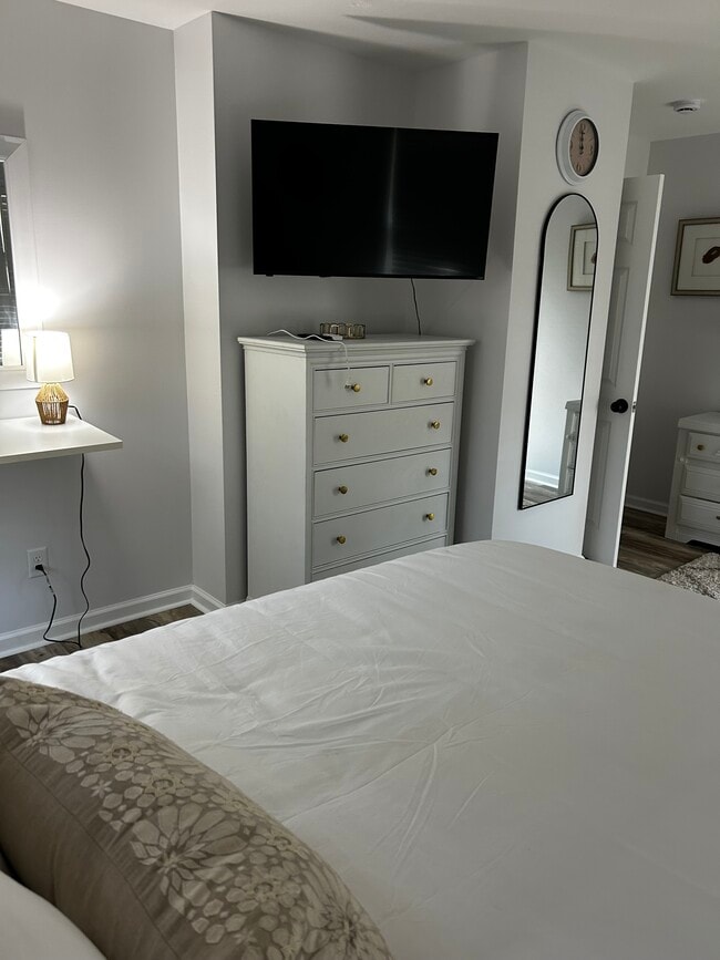 Photo - 1361 Forest Lake Dr