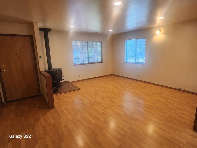 1471-1475 Townview Avenue - 1471-1475 Townview Avenue Apartment Unit 1471 Townview Ave