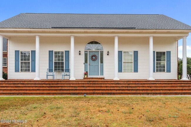 Photo - 1114 4 Wood Dr