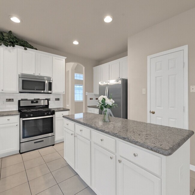 Photo - 30 Hidden Meadow Dr