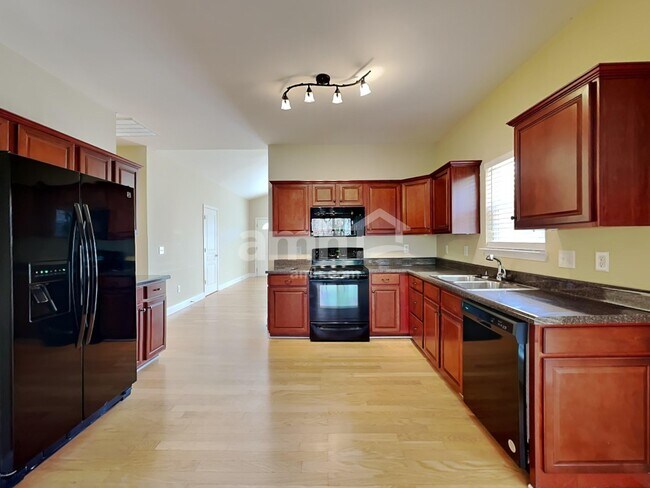 Photo - 108 Ivey Mountain Cv