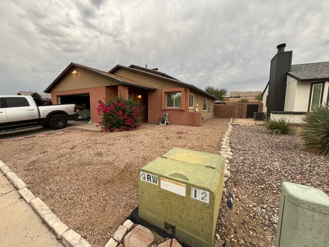 Building Photo - 4560 W Dunn Pl Rental