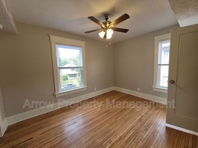 Photo - 2727 P St Unit 3