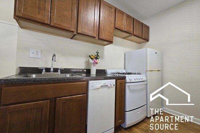 917 W Waveland Ave Unit 1A