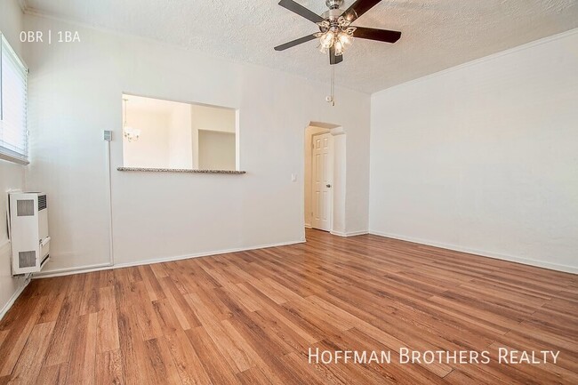 Photo - 921 S Bonnie Brae St Unidad 23