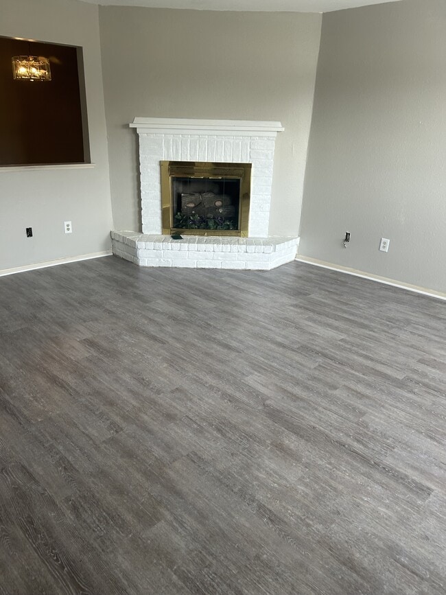 Photo - 2700 N 16th St
