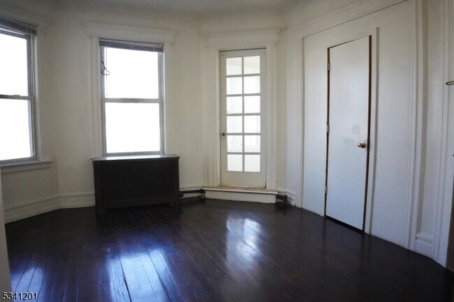 Photo - 174 N 17th St House