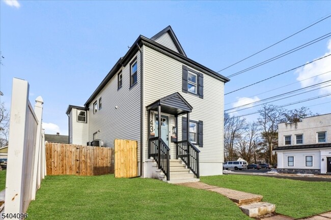 Photo - 143 Johnston Ave Unit 2