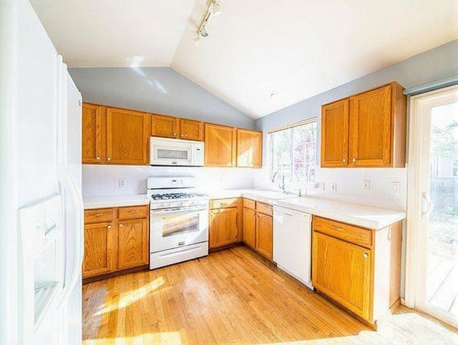 Photo - 437 S Cherrywood Dr