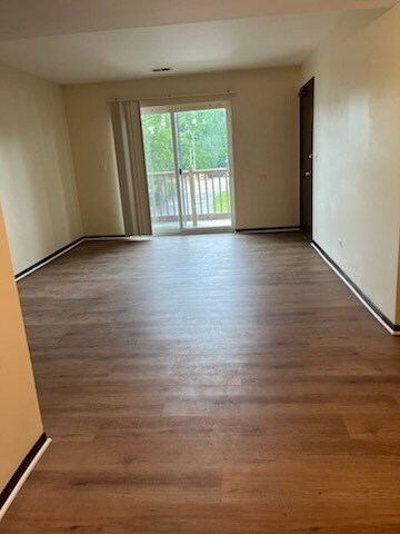 1779 Rand Rd Unit 2B