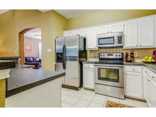 Photo - 944 Golden Grove Dr
