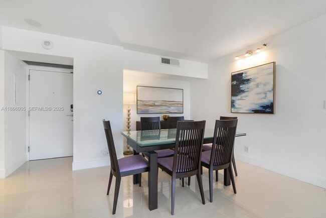 Photo - 20355 NE 34th Ct Unidad 525