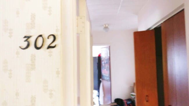 Building Photo - 3044 Sandwich St. Unit 302