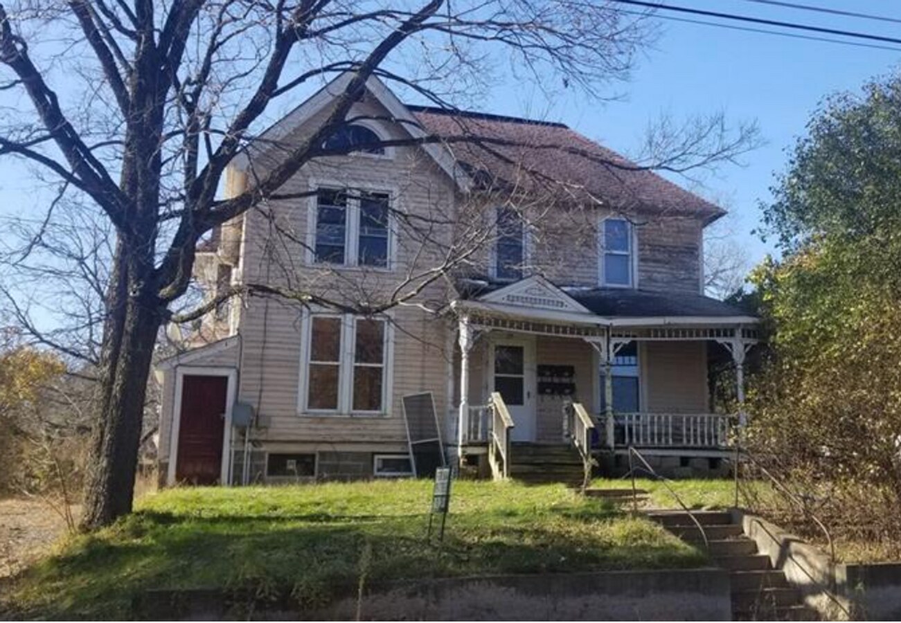 Photo - 119 S 3rd St Unit 1