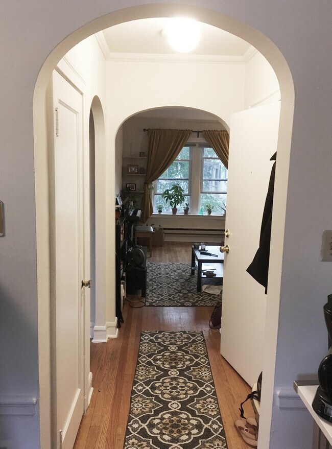 Photo - 2147 N Fremont St Unit 2S