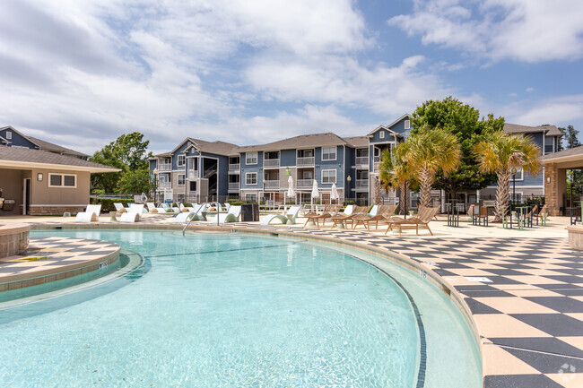 Building Photo - The Landing Student Living Rental