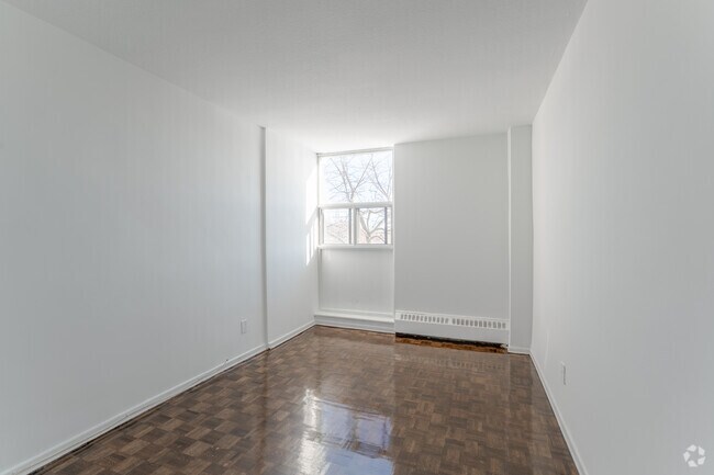 3BR, 1BA - 1,022SF - Bedroom