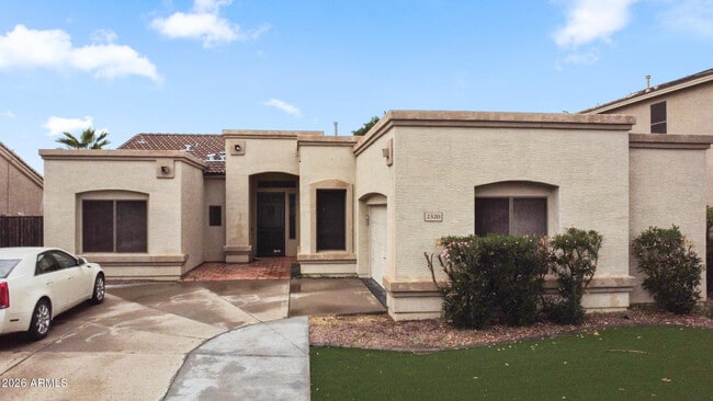 Photo - 2320 S Sorrelle