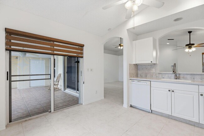 Photo - 3622 Coco Lake Dr