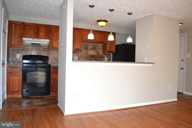 Photo - 504 Philmont Dr Unit 9