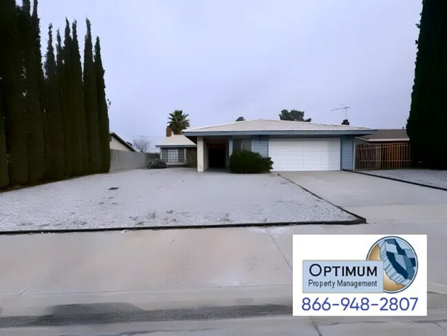 Photo - Spacious 4 Bedroom, 2 Bathroom Home in Central Victorville