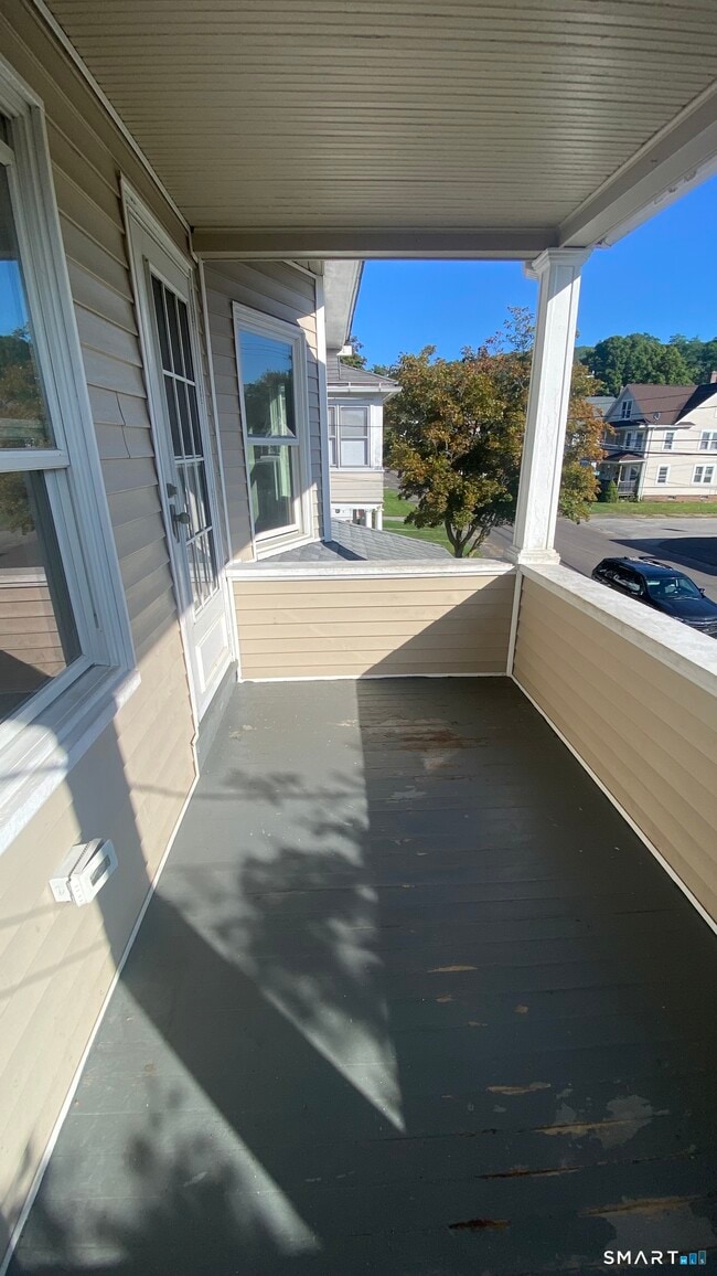 327 Riverside Ave Unit 2