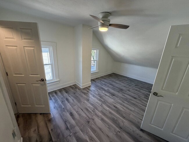 Photo - 2128 Norwood Blvd