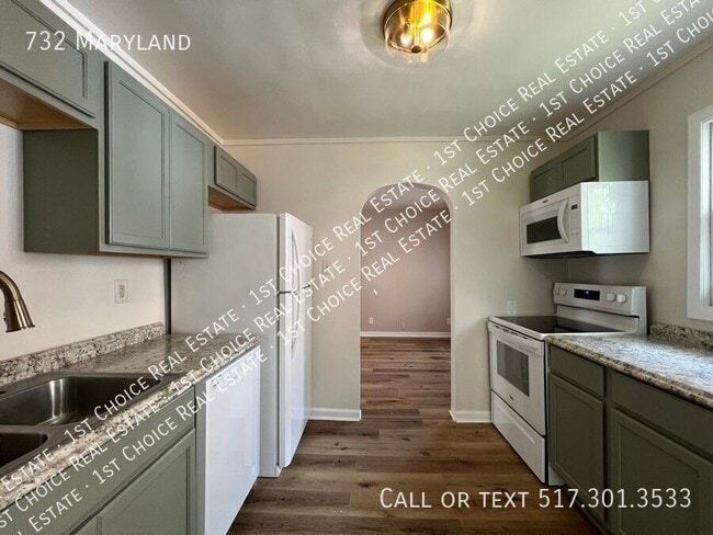 Photo - 732 Maryland-