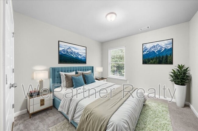 Photo - 206 Vickery Ln