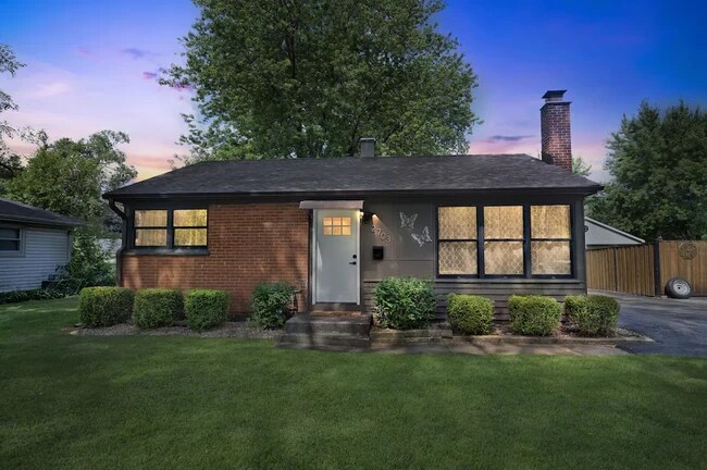 Photo - 2703 Wilke Rd