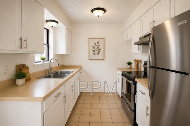 Photo - 6020 Masters Blvd Unit 2