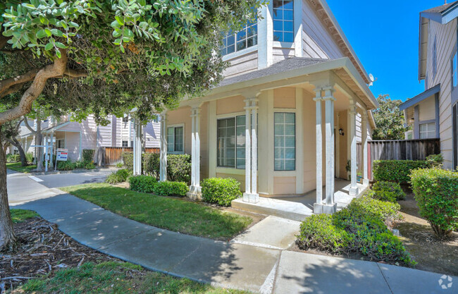 Building Photo - 39690 Potrero Dr Rental