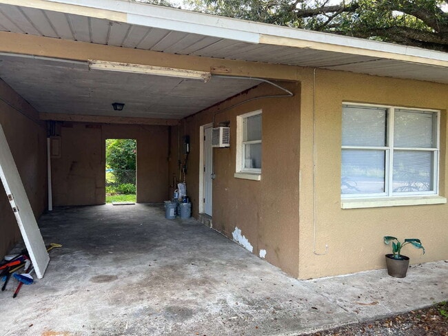 Photo - Charming 2BR/1BA in Quiet Alva – Fresh Pai...