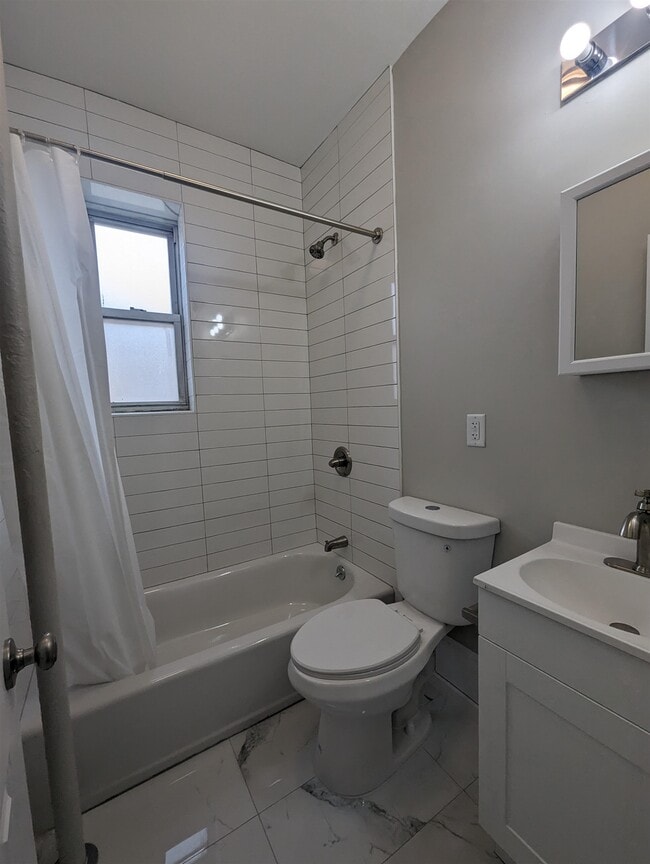 Photo - 269 Jewett Ave Unit 202