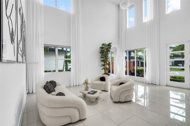 Photo - 15540 NW 88th Ave