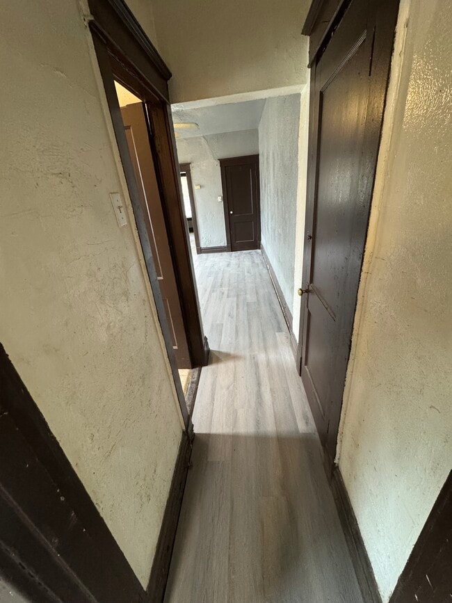 Photo - 4202 College Ave Unidad Beautiful downstairs apt